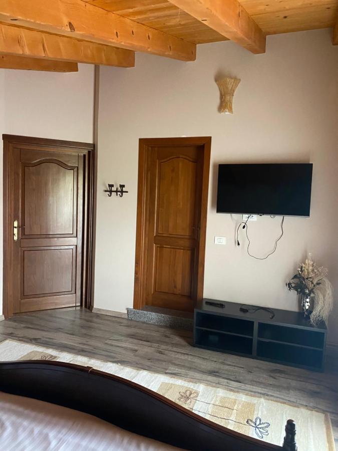 Villa Diva Budureasa Exteriör bild